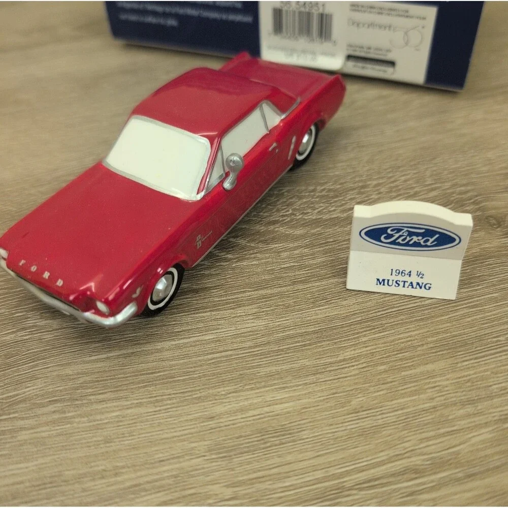 Lot Of 2 DEPT 56 1964 1/2 FORD MUSTANG 54951 CAR SNOW VILLAGE CHRISTMAS